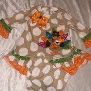 3-6 month Thanksgiving outfit